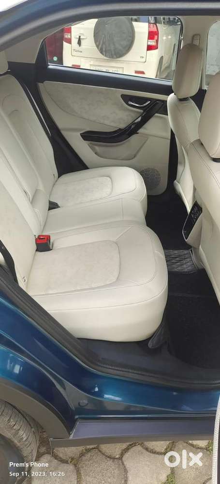 Tata Nexon Ev Xz Plus Lux (sunroof)