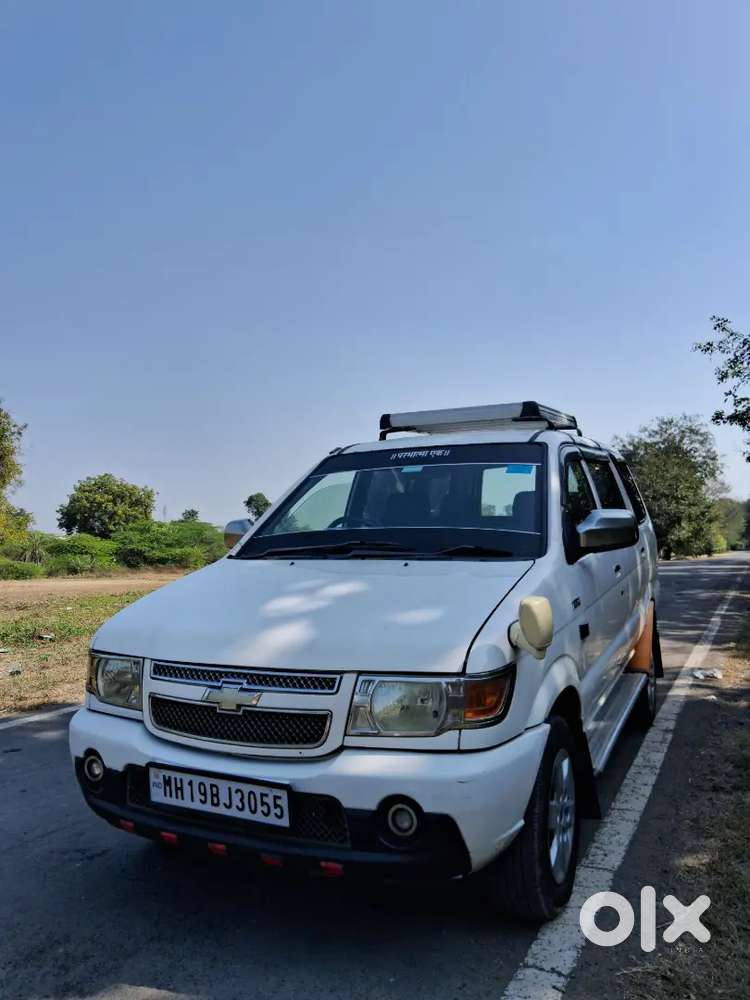Chevrolet Tavera 2012 Diesel 135000 Km Driven