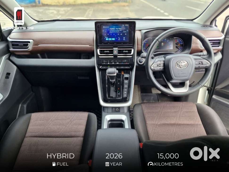 Toyota Innova Hycross, 2026, Petrol
