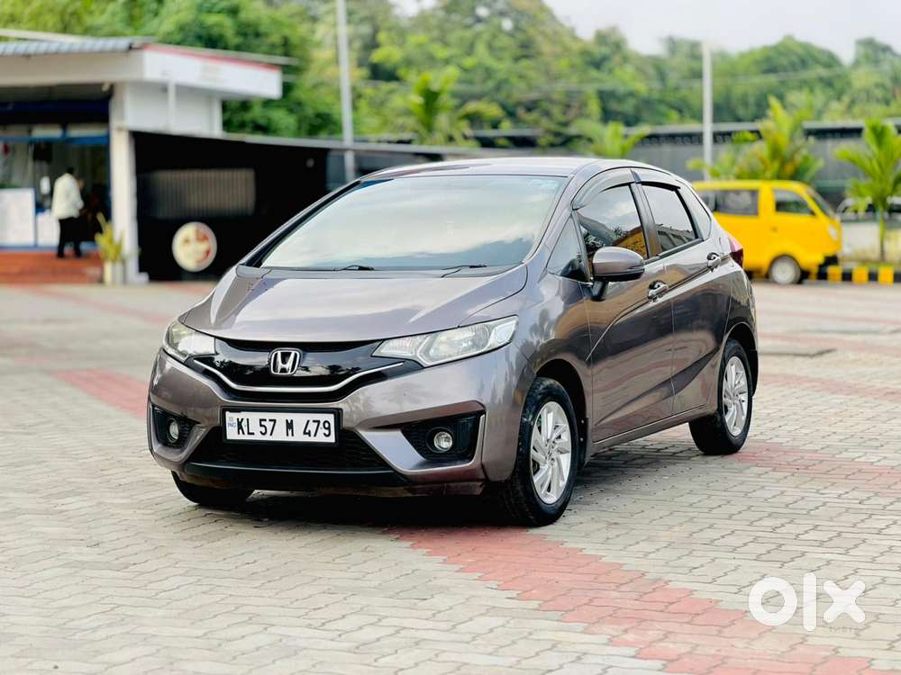 Honda Jazz V Cvt, 2015, Petrol