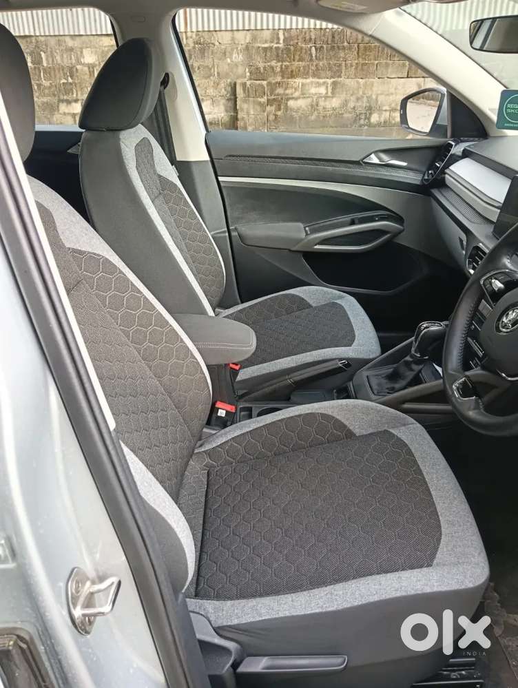 Skoda Kylaq Signature At, 2026, Petrol