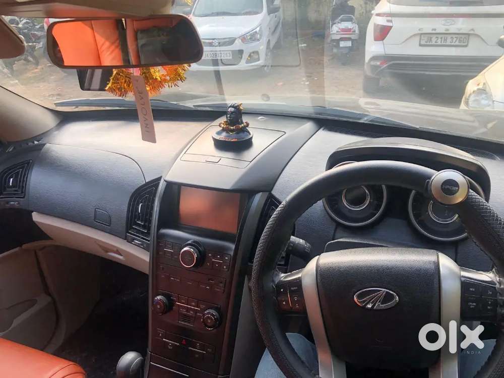 Mahindra Xuv500 2.2 Diesel 2017
