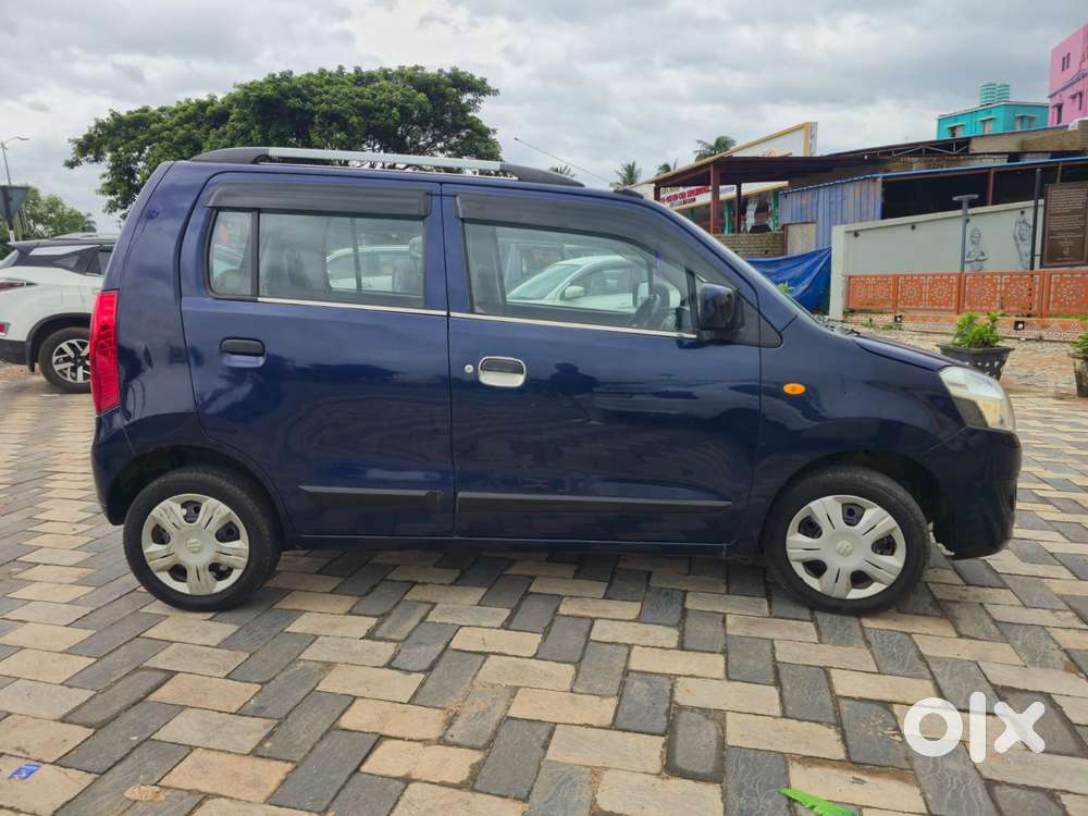 Maruti Suzuki Wagon R 1.0 Vxi Amt, 2018, Petrol