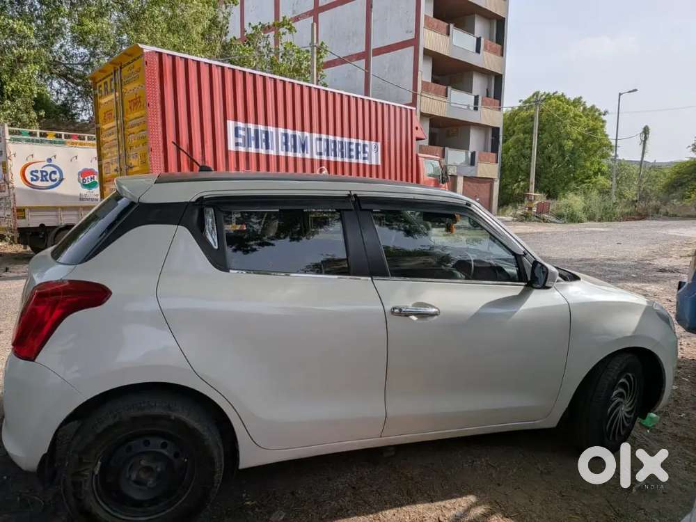 Maruti Suzuki Swift 2021