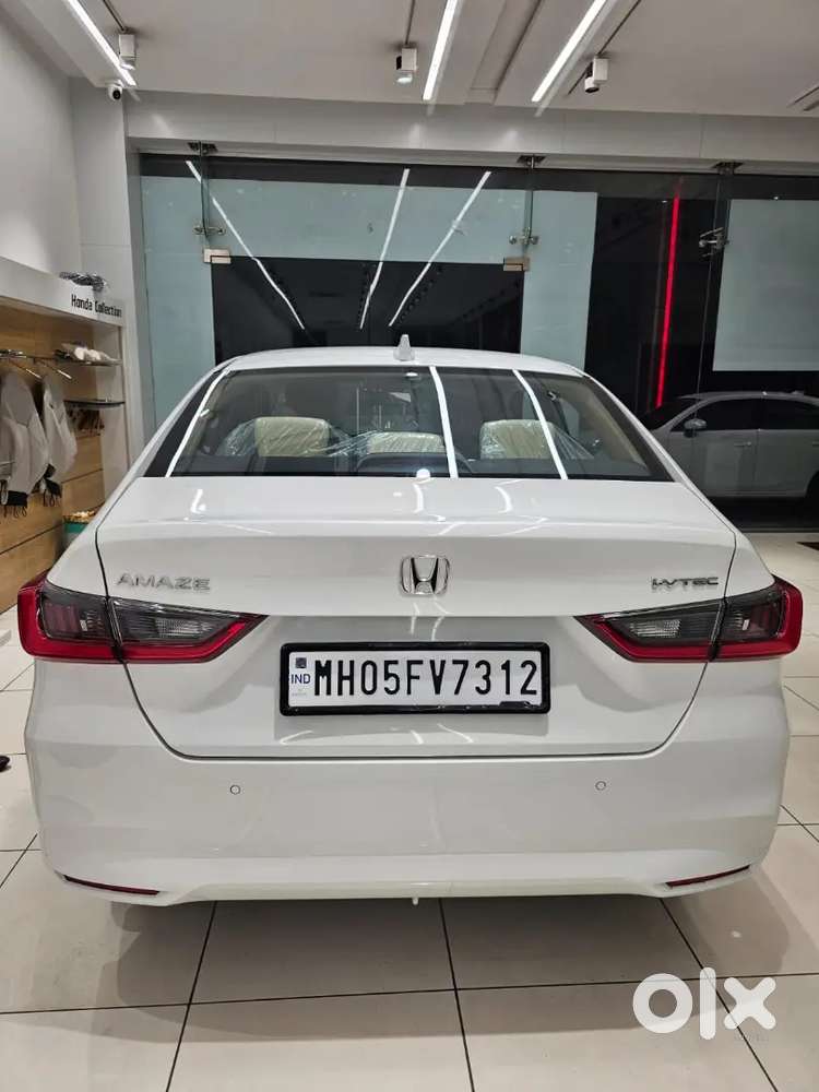 Honda Amaze 1.2 Petrol 2025
