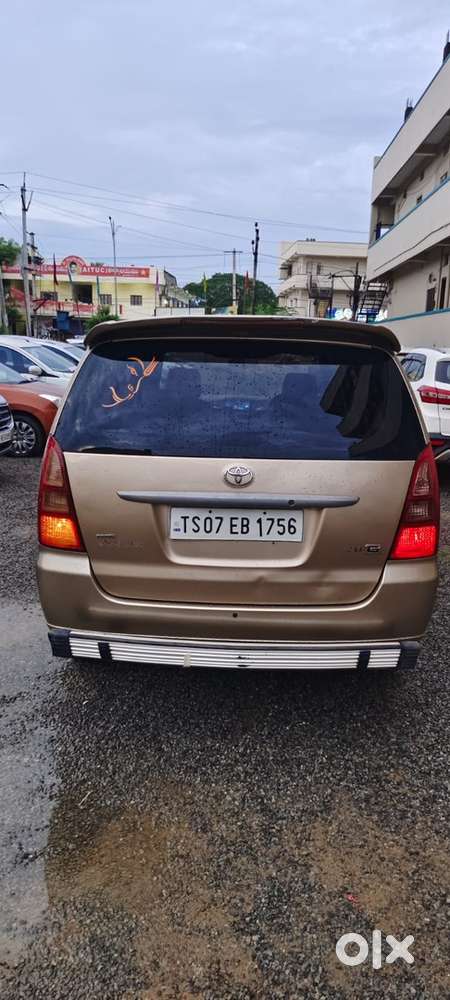 Toyota Innova 2005 Petrol 129500 Km Driven