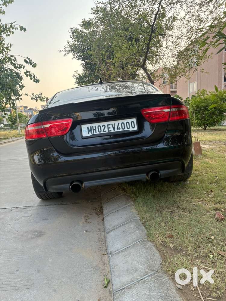 Luxurious Jaguar Xe  2018  Petrol 68800 Wsr