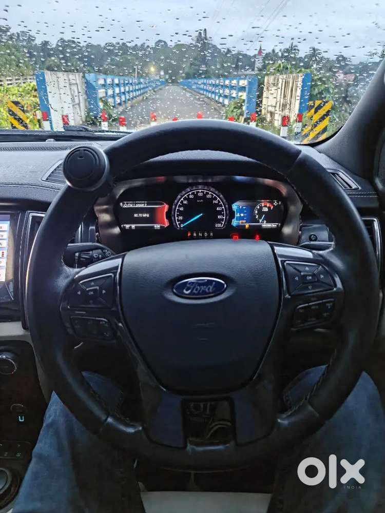 Ford Endeavour 3.2 2019