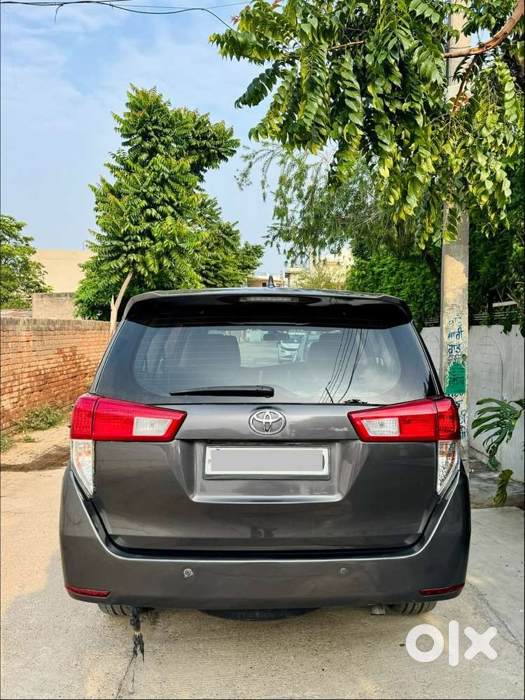 Toyota Innova Crysta Diesel 2016 Dec Registration 2017