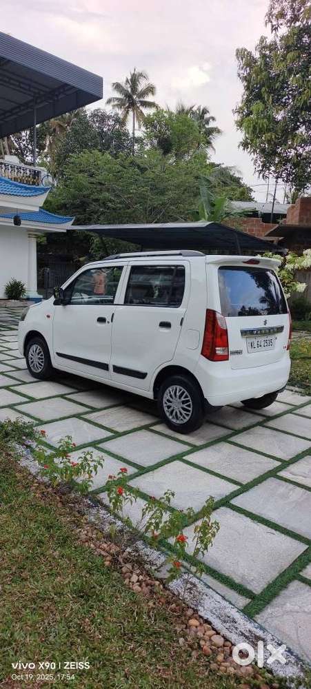 Maruti Suzuki Wagon R Lxi, 2012, Petrol