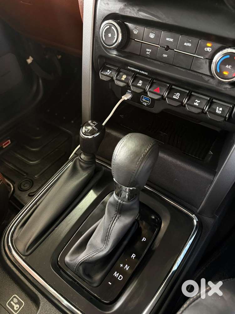 Mahindra Thar Roxx Ax7 L Diesel At 4wd, 2026, Diesel