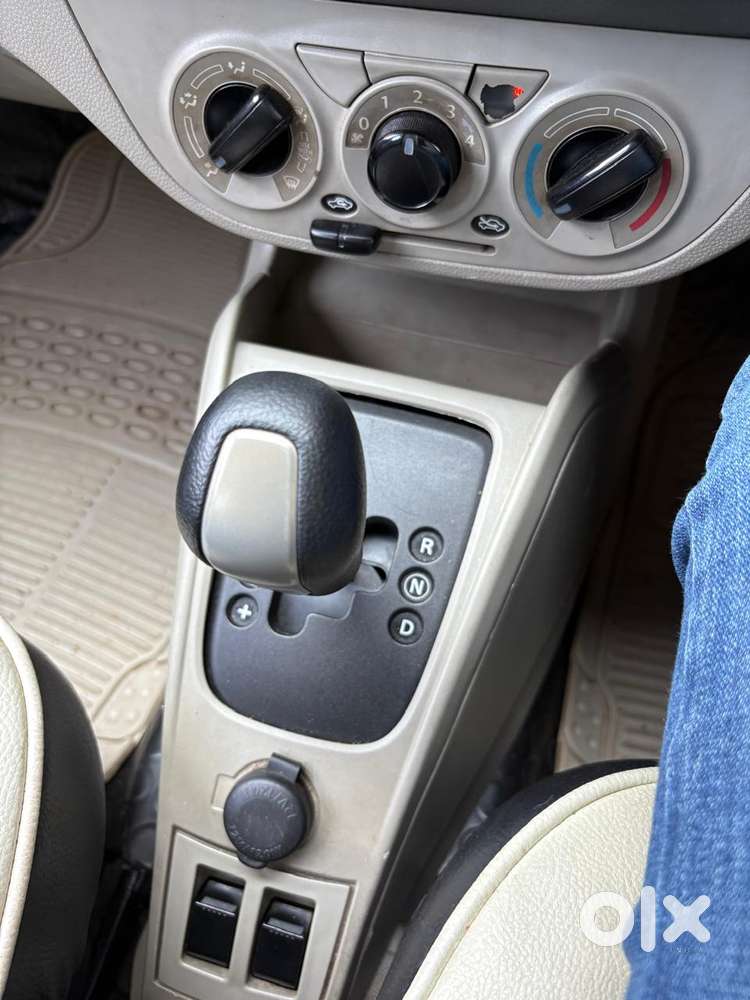 Maruti Suzuki Alto K10 1.0 Vxi (o) Amt, 2014, Petrol