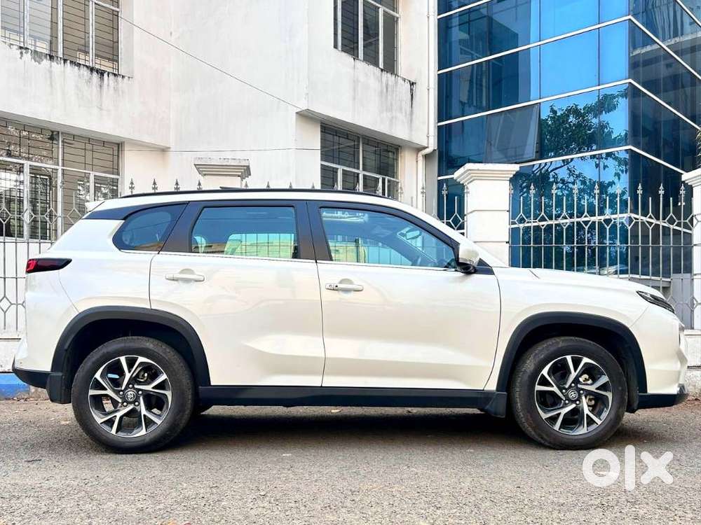 Toyota Urban Cruiser Hyryder 1.5 V Neo Drive At, 2025, Petrol