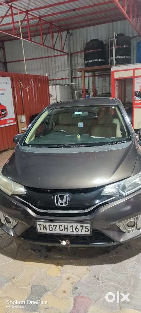 Honda Jazz Sv I-vtec 2016 Petrol | Well Maintained | 1 Lakh Km