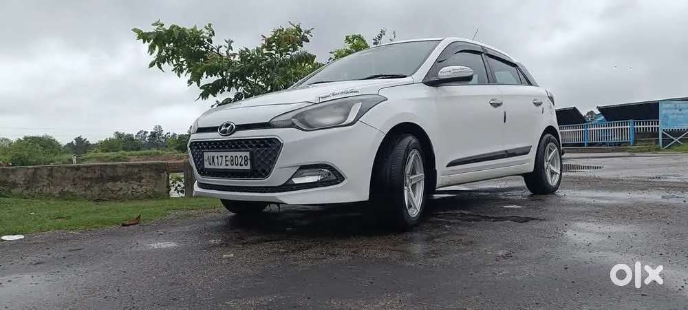 Mint Condition Very Less Drive Very Neat And Clean Single Hand Drive