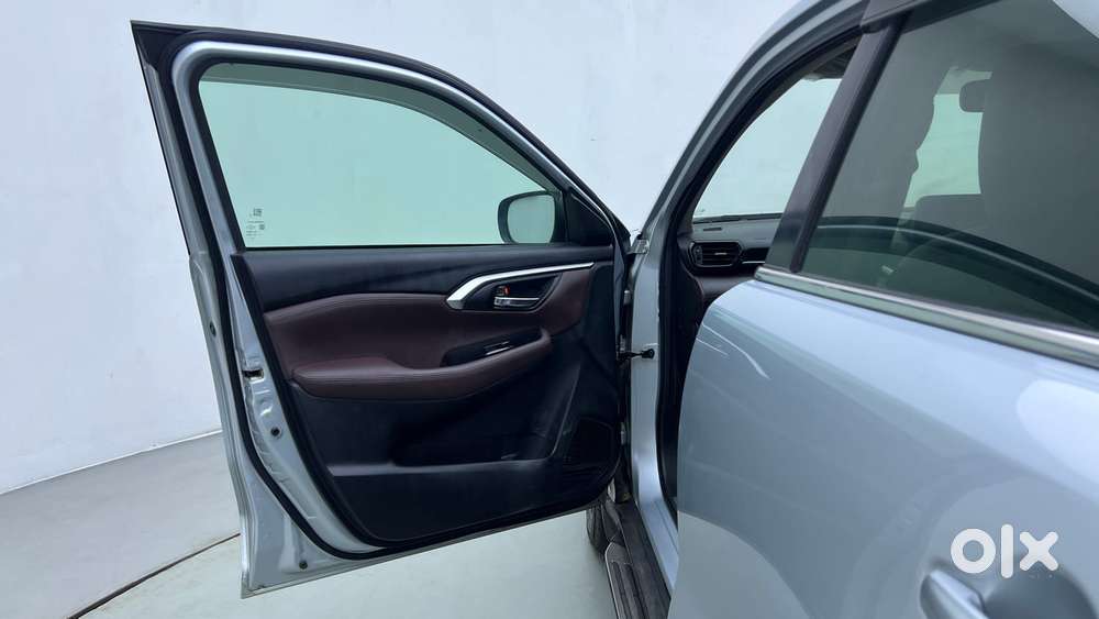 Maruti Suzuki Grand Vitara 1.5 Alpha Smart Hybrid Allgrip, 2022, Pet..