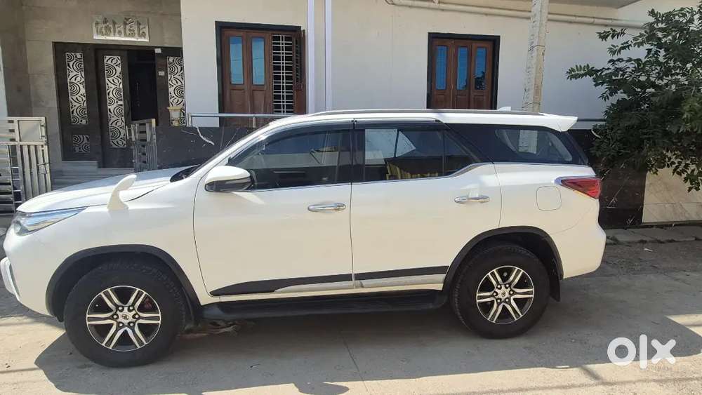Toyota Fortuner 2017 Suv