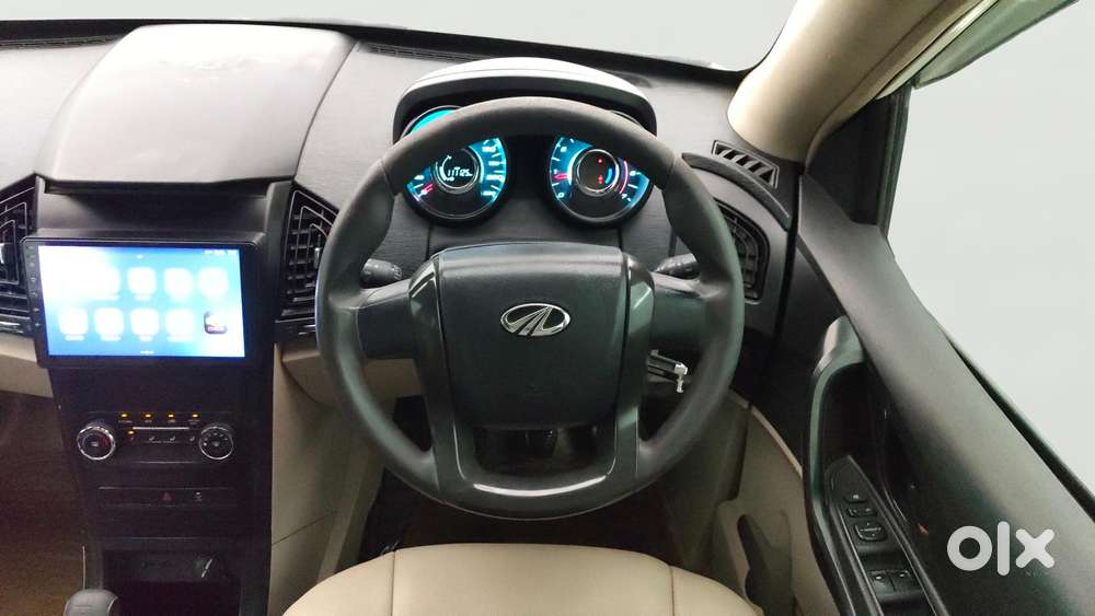 Mahindra Xuv500 W4, 2016, Diesel
