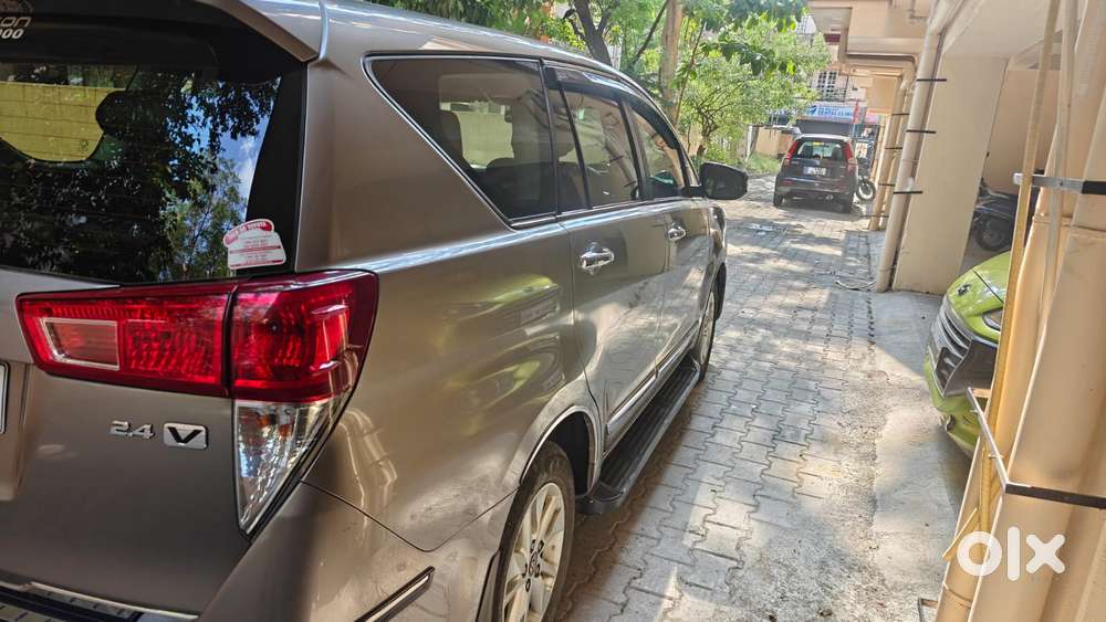 Toyota Innova Crysta 2.4 V 7 Str, 2019, Diesel