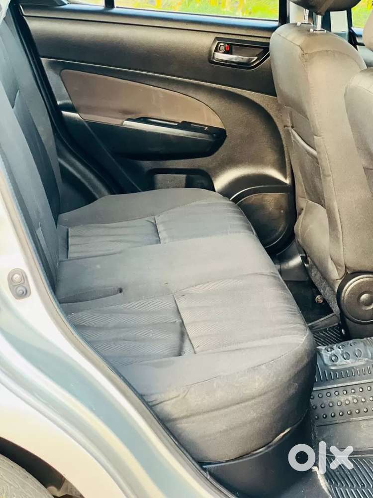 Maruti Suzuki Swift Vxi, 2012, Petrol