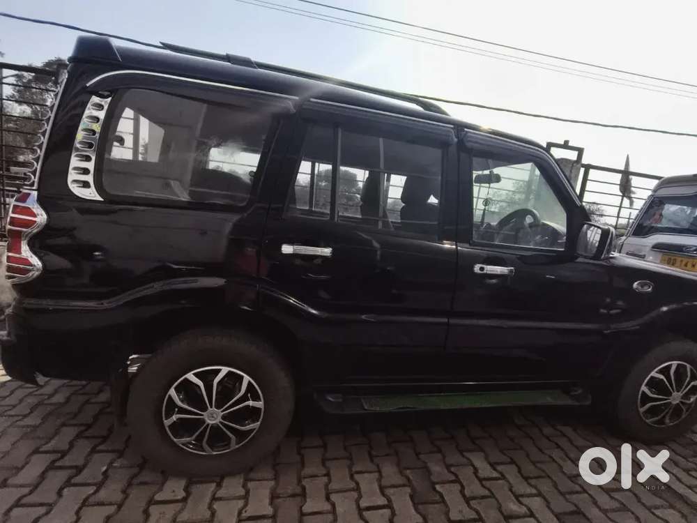 Mahindra Scorpio Classic 2013 Diesel