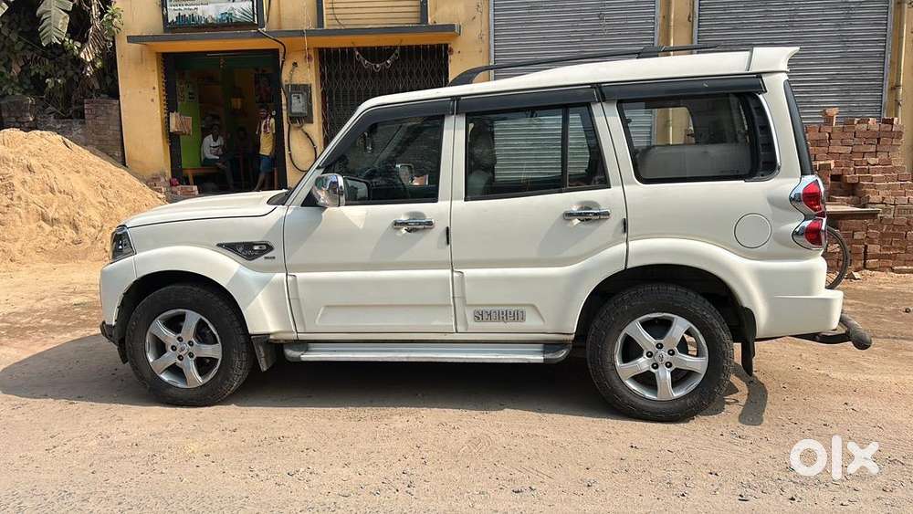 Mahindra Scorpio Diesel 2022 9seater