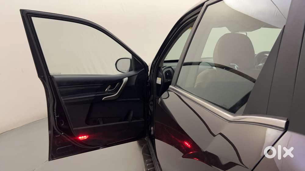 Mahindra Xuv500 W11 At, 2018, Diesel