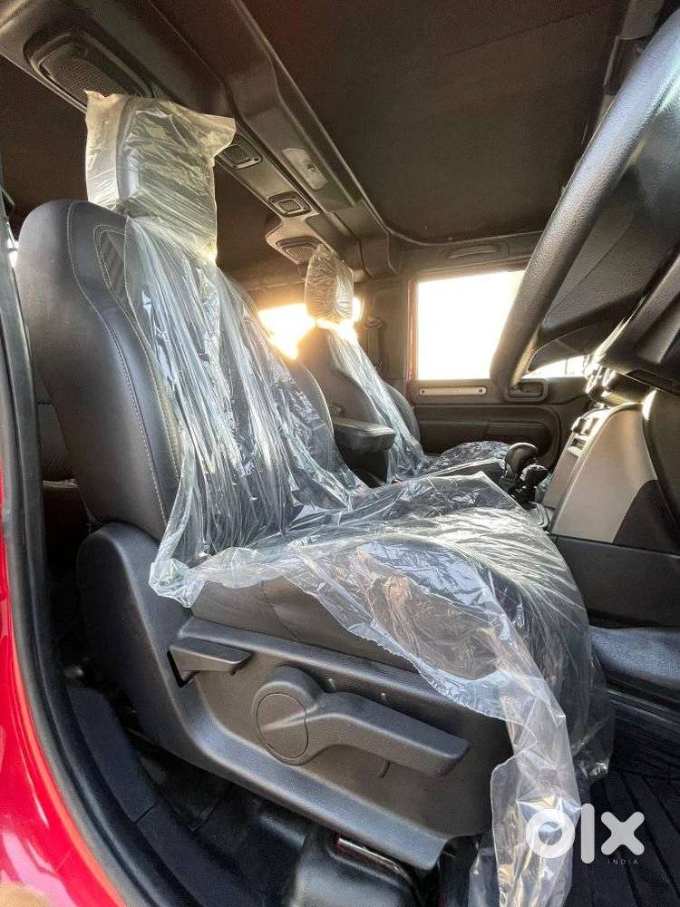 Mahindra Thar Lx Convertible Top Petrol At 4wd, 2021, Petrol