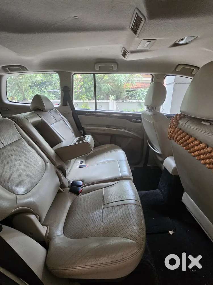 Mitsubishi Pajero Sport 2013 4*4 Manual