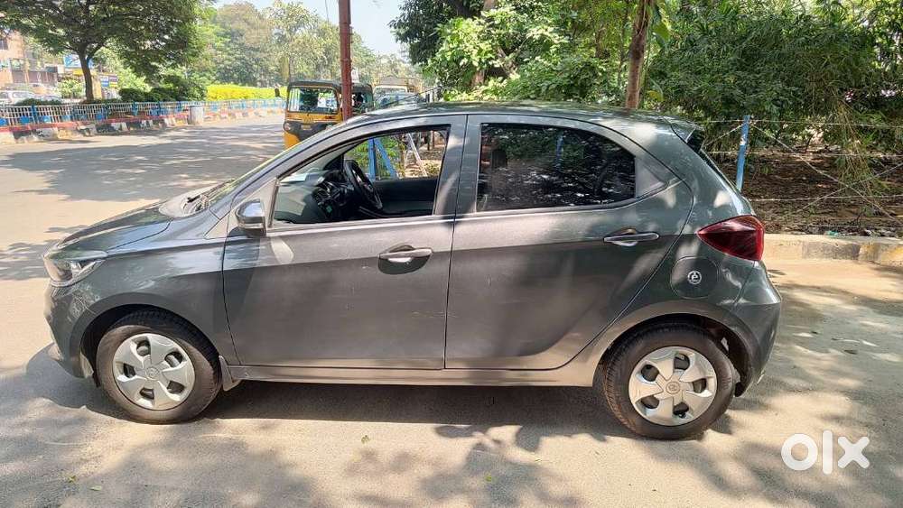 Tata Tiago, 2021, Petrol
