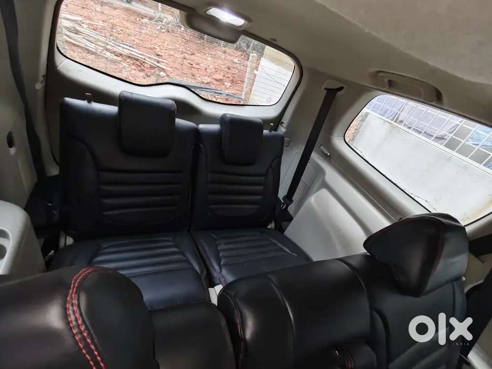 Service History Available