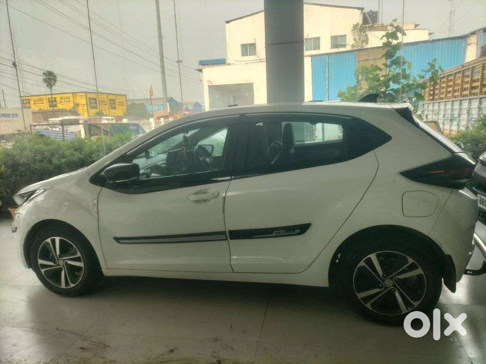 Tata Altroz Xz Plus (s) Icng, 2024, Cng & Hybrids