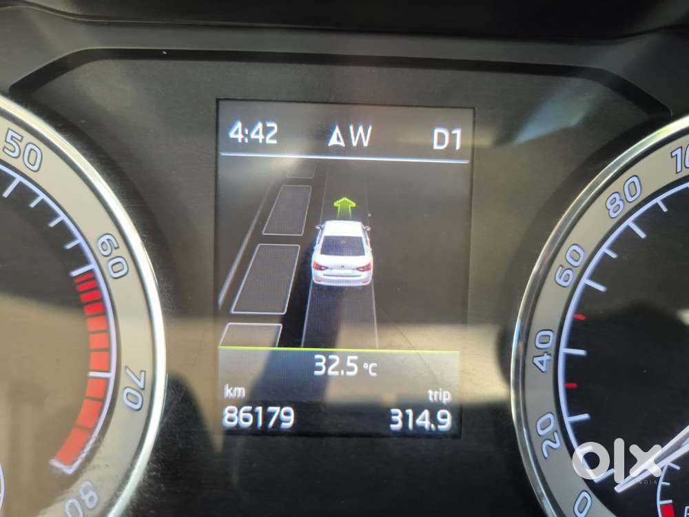 Skoda Superb Lk 1.8 Tsi At, 2018, Petrol