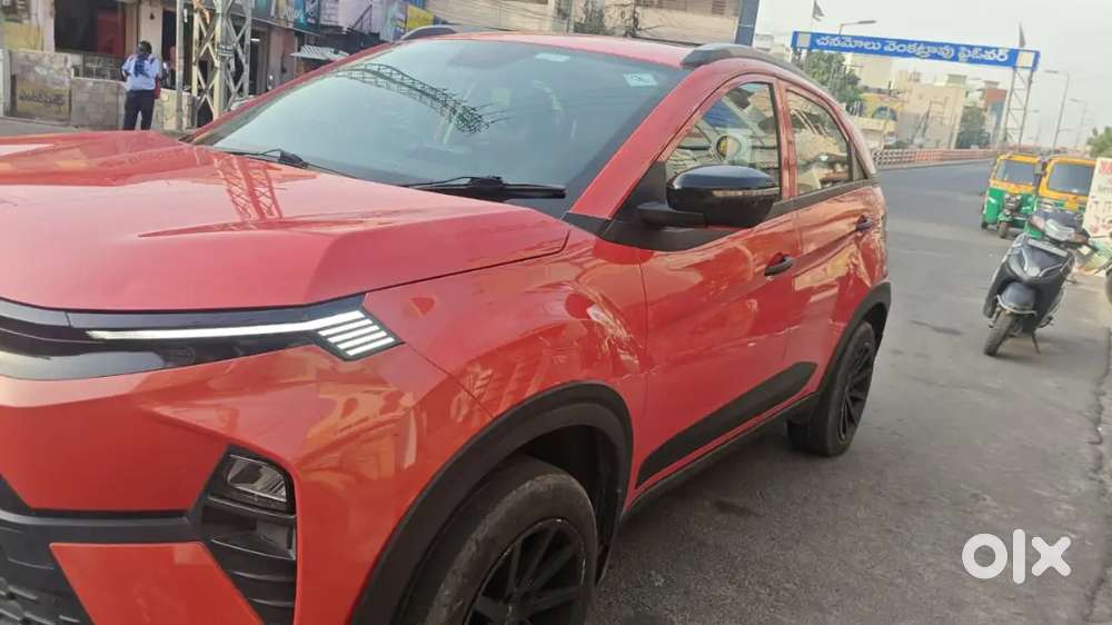 Tata Nexon 2025 Cng & Hybrids 40000 Km Driven