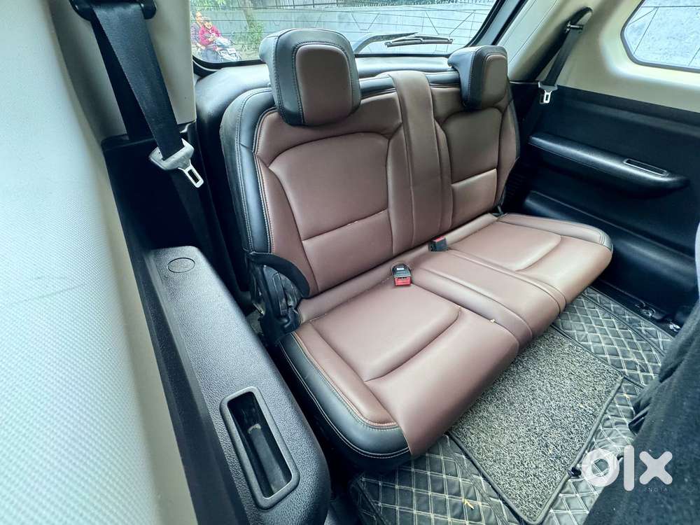 Mahindra Scorpio N Z4 Petrol Mt 7 Str, 2024, Petrol
