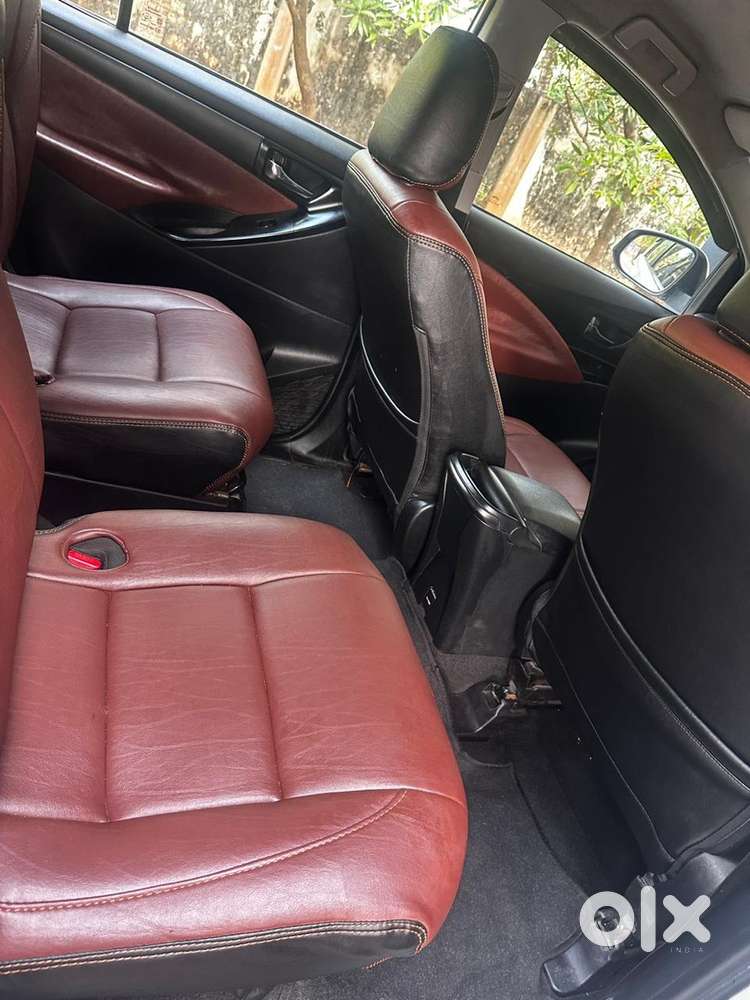 Toyota Innova Crysta 2019 Diesel 115000 Km Driven