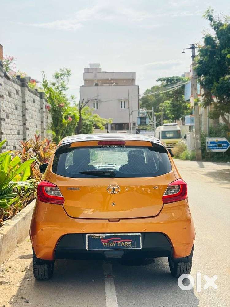 Tata Tiago Xz, 2016, Petrol