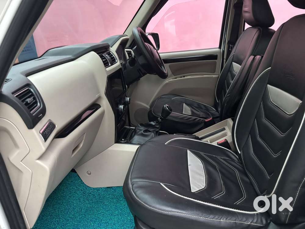 Mahindra Scorpio Classic 2.2 S 11 Mt 7 Str, 2023, Diesel