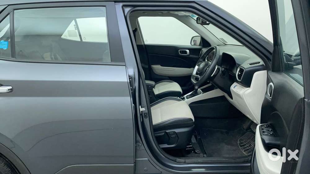 Hyundai Venue 1.0 Sx (o) Turbo Dct, 2022, Petrol
