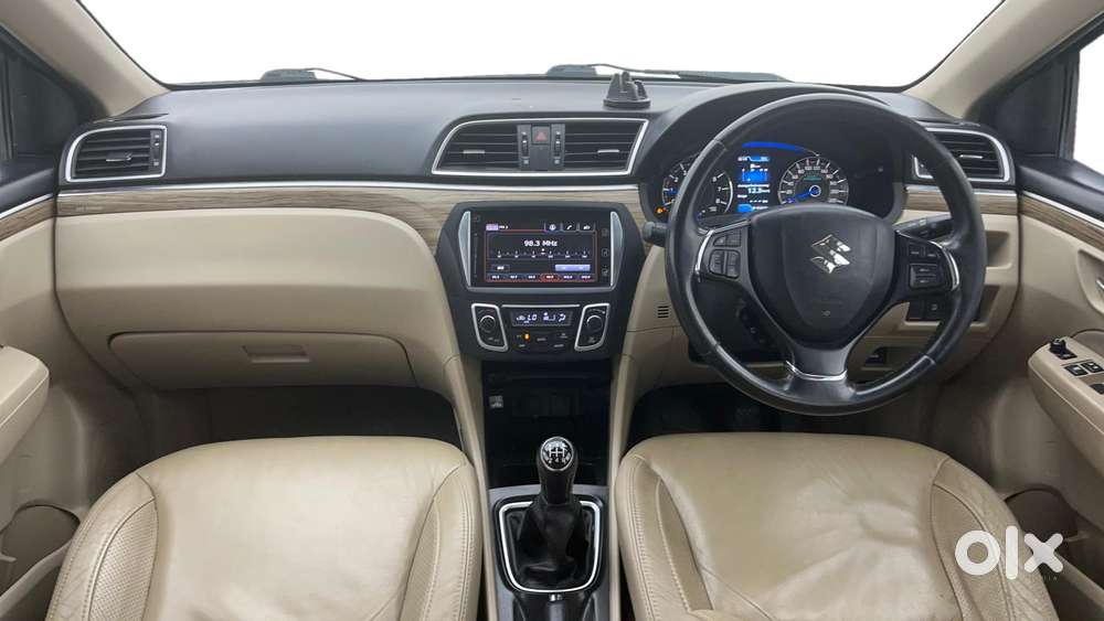 Maruti Suzuki Ciaz 1.5 Alpha Shvs Petrol, 2018, Petrol