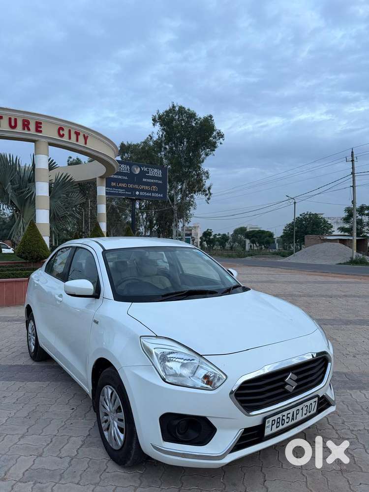 Maruti Suzuki Swift Dzire Vdi Optional, 2017, Diesel