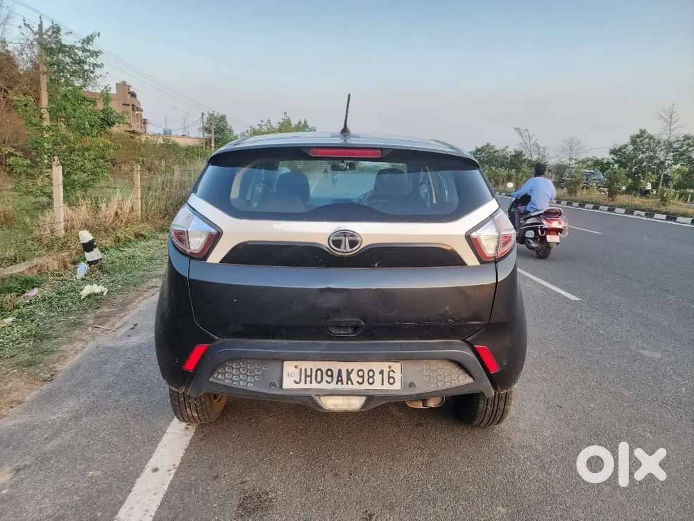 Tata Nexon 2018 Petrol 70000 Km Driven