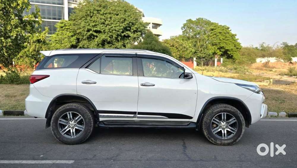 Toyota Fortuner 4x2 At 2.8 Diesel, 2017, Diesel