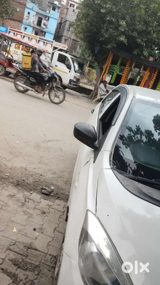 Tata Tiago Xm 2017 Model