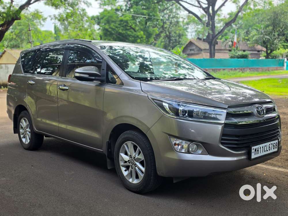 Toyota Innova Crysta 2.4 V, 2017, Diesel