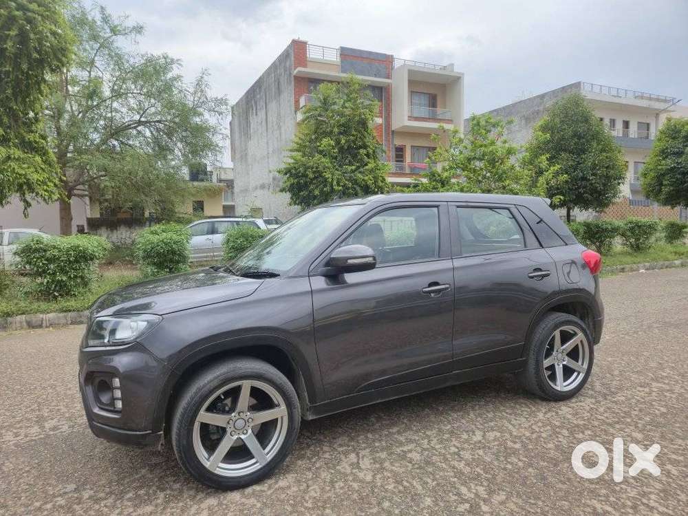 Maruti Suzuki Brezza 1.5 Lxi Smart Hybrid, 2021, Petrol