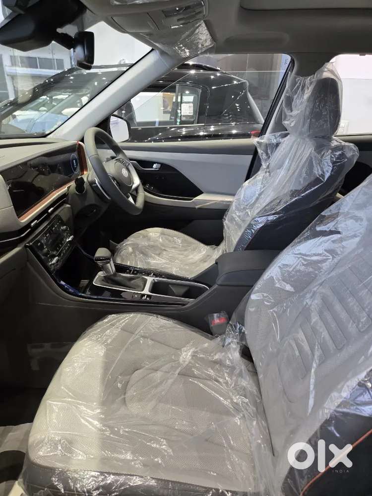Hyundai Creta Facelift 2026 Diesel 6400 Km Driven