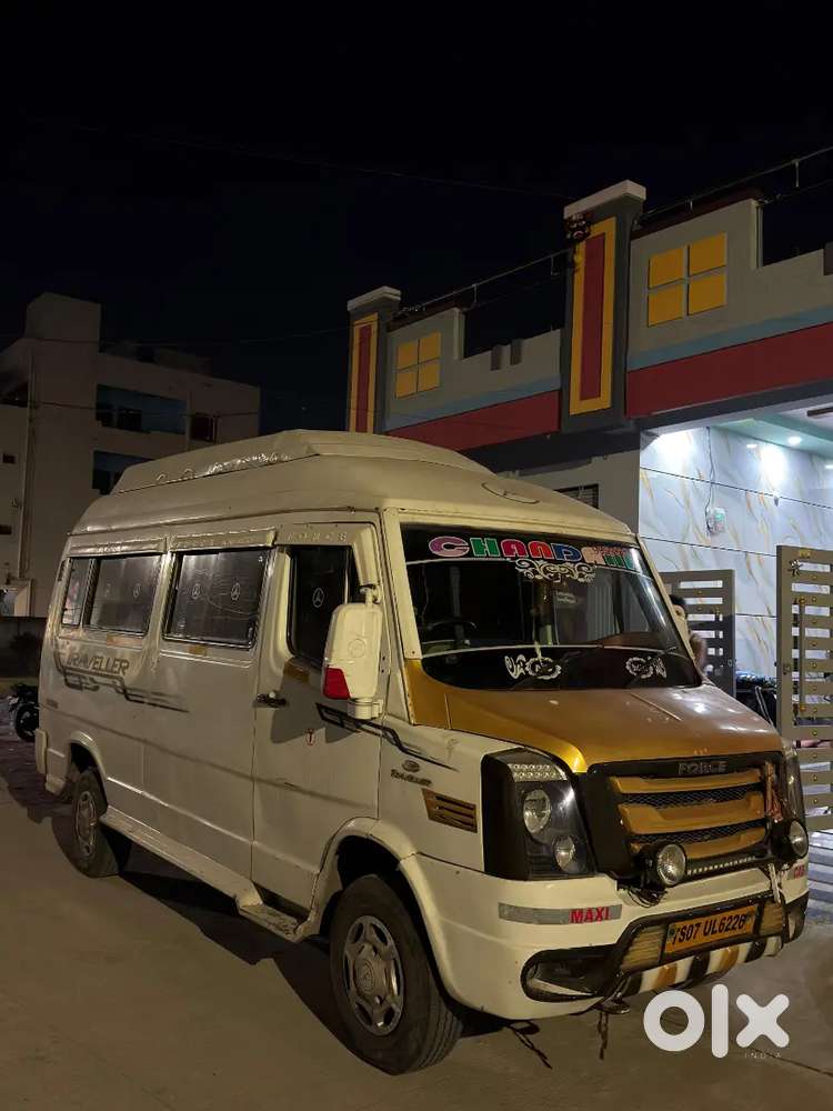 12-seater (driver + 12 Passengers) Tempo Traveller In