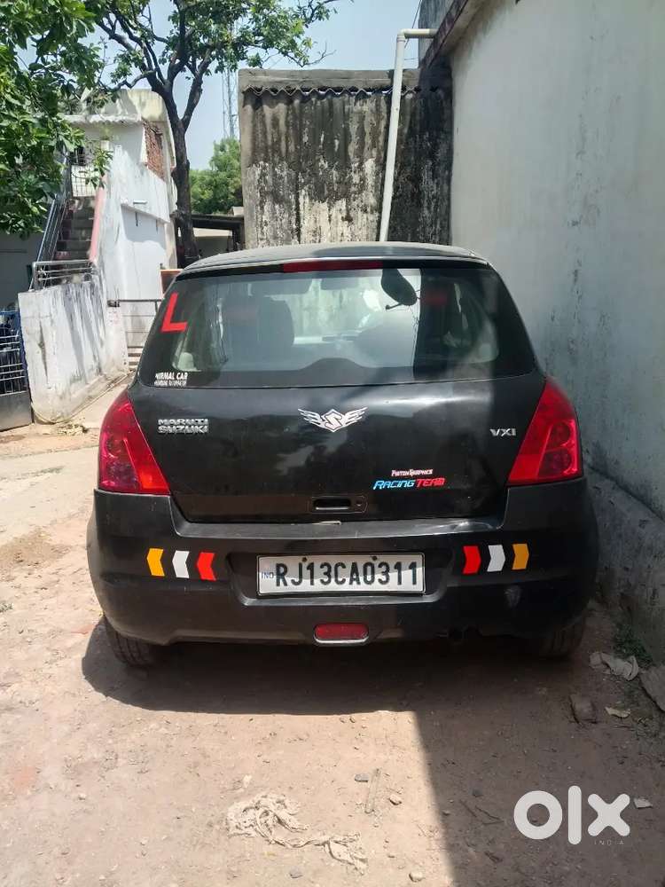 Swift 2005 Maruti Suzuki - 100000 Km