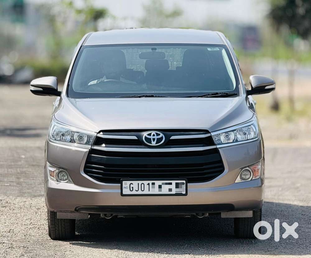 Toyota Innova Crysta 2.4 G Mt 8s, 2017, Diesel